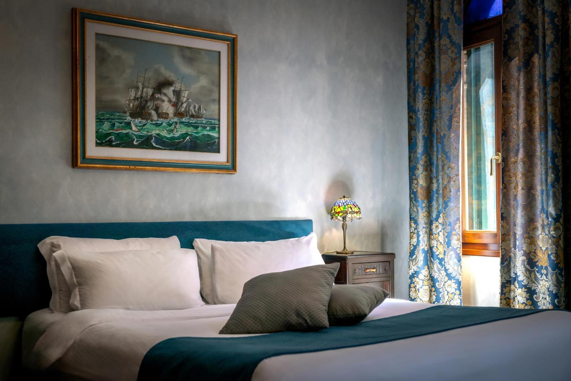 ปาลัซโซ ซานลูกา Hotel เวนิส ภายนอก รูปภาพ